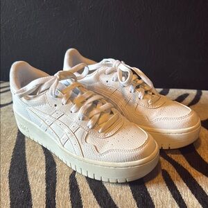ASICS Japan S Classic White Trainers